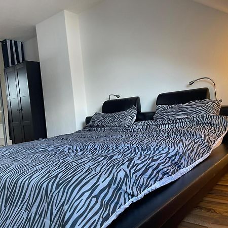 Luxurioeses Zimmer 10Min Zum Universitaet Kassel Esterno foto