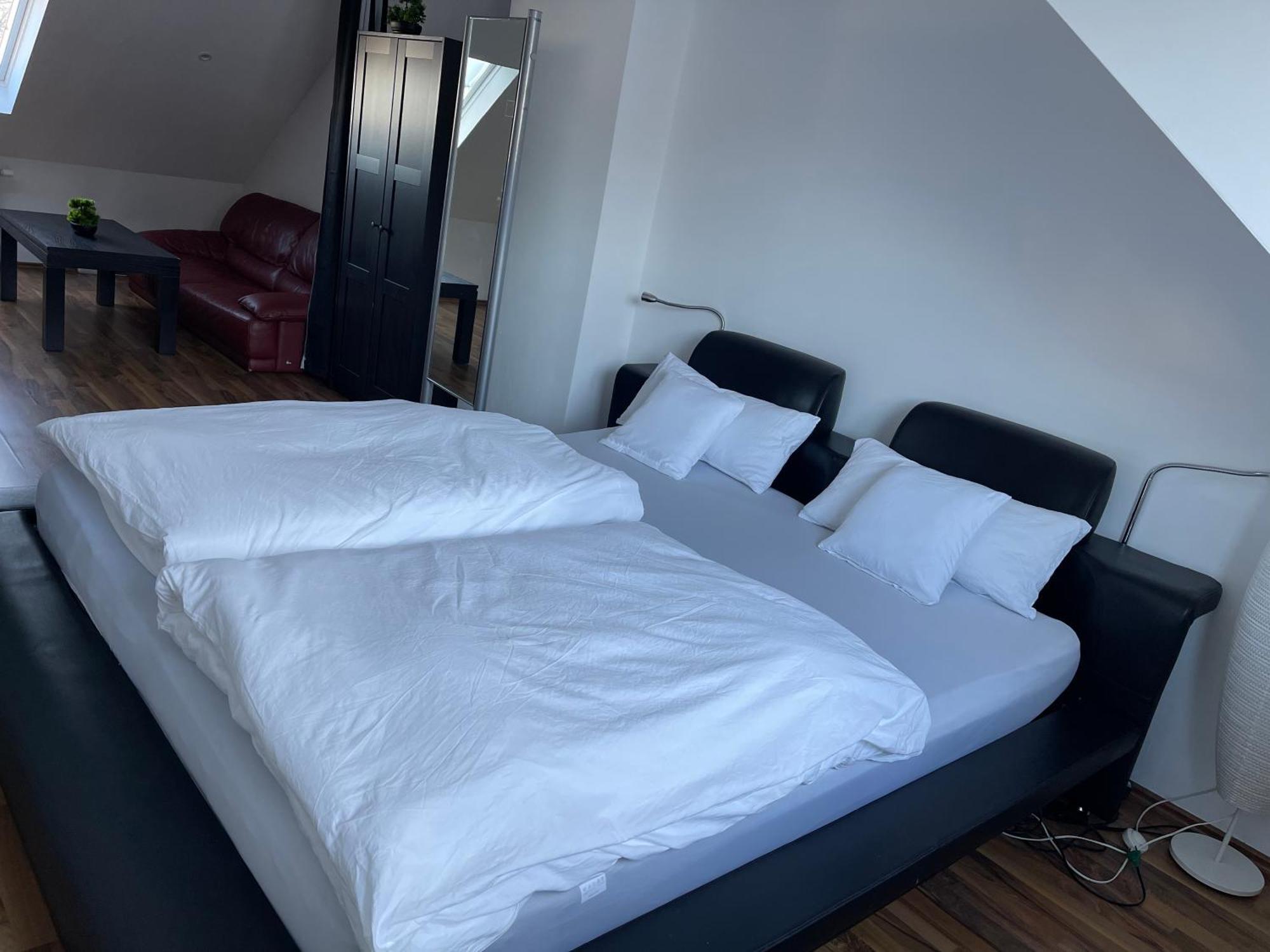 Luxurioeses Zimmer 10Min Zum Universitaet Kassel Esterno foto